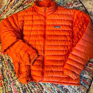 Men’s Patagonia down jacket size XL